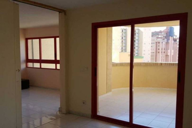 Benidorm,Alicante,España,3 Bedrooms Bedrooms,1 BañoBathrooms,Pisos,13934