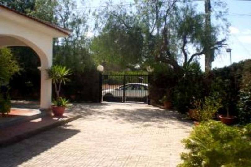 Orihuela,Alicante,España,4 Habitaciones Habitaciones,4 BañosBaños,Fincas-Villas,2140
