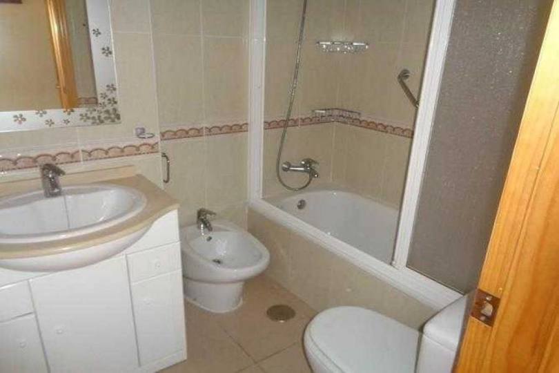 Villajoyosa,Alicante,España,3 Bedrooms Bedrooms,2 BathroomsBathrooms,Pisos,13941