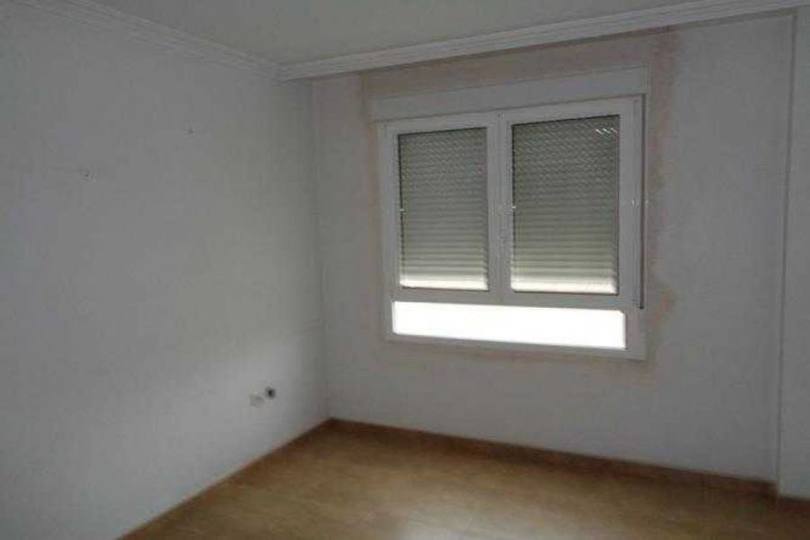 Novelda,Alicante,España,3 Bedrooms Bedrooms,2 BathroomsBathrooms,Pisos,13943