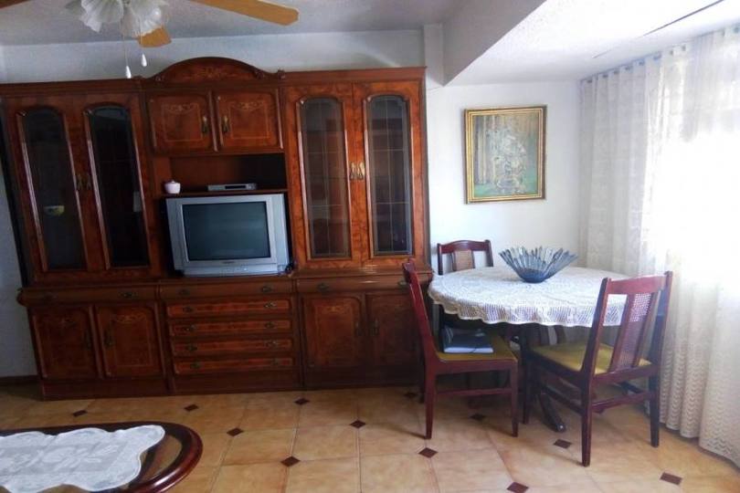 Alicante,Alicante,España,3 Bedrooms Bedrooms,1 BañoBathrooms,Pisos,13944
