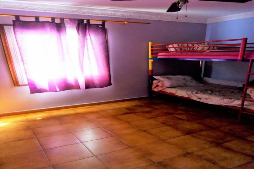 Alicante,Alicante,España,2 Bedrooms Bedrooms,1 BañoBathrooms,Pisos,13946