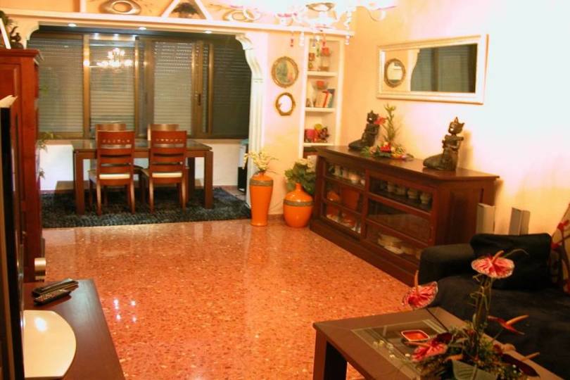 San Vicente del Raspeig,Alicante,España,4 Bedrooms Bedrooms,2 BathroomsBathrooms,Pisos,13954