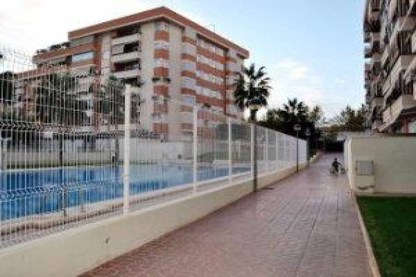 San Vicente del Raspeig,Alicante,España,3 Bedrooms Bedrooms,2 BathroomsBathrooms,Pisos,13957