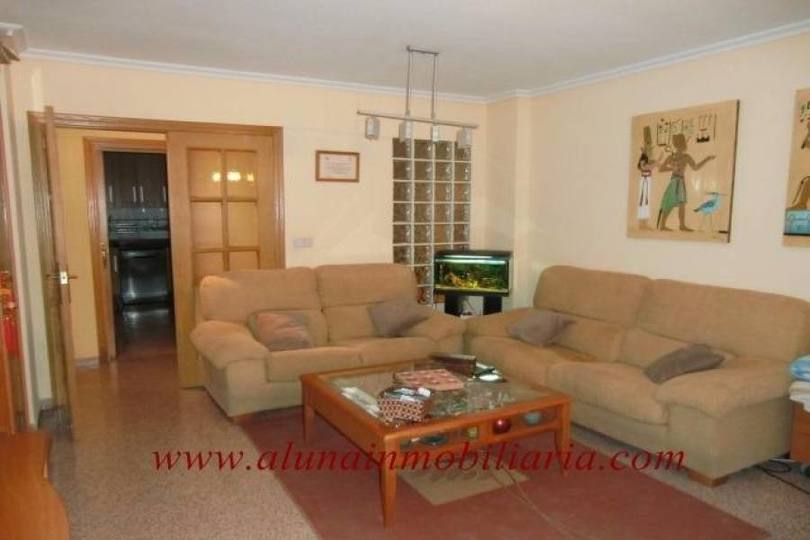 San Vicente del Raspeig,Alicante,España,3 Bedrooms Bedrooms,2 BathroomsBathrooms,Pisos,13957