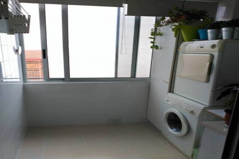 San Vicente del Raspeig,Alicante,España,3 Bedrooms Bedrooms,2 BathroomsBathrooms,Pisos,13963