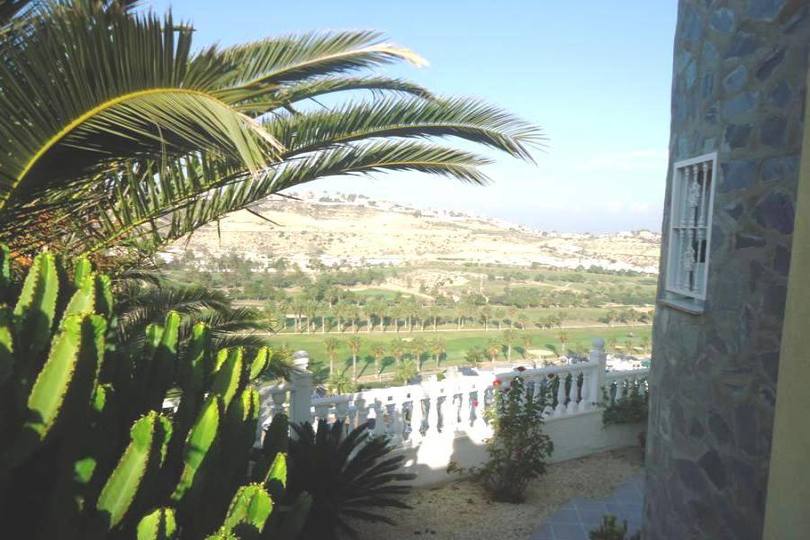 Ciudad Quesada,Alicante,España,9 Habitaciones Habitaciones,3 BañosBaños,Fincas-Villas,2155