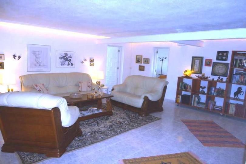 Ciudad Quesada,Alicante,España,9 Habitaciones Habitaciones,3 BañosBaños,Fincas-Villas,2155