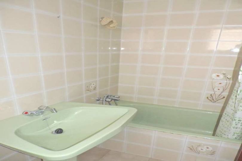 Elche,Alicante,España,5 Bedrooms Bedrooms,2 BathroomsBathrooms,Pisos,14196