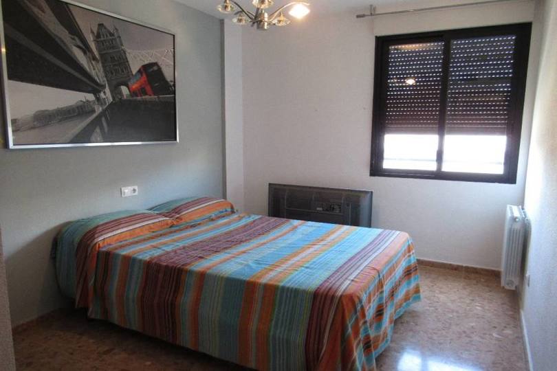 Alicante,Alicante,España,3 Bedrooms Bedrooms,2 BathroomsBathrooms,Pisos,14204