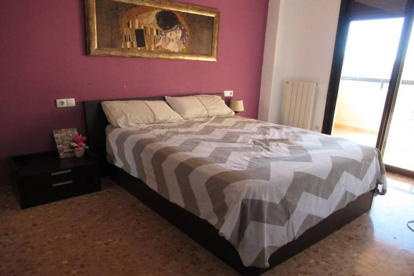 Alicante,Alicante,España,3 Bedrooms Bedrooms,2 BathroomsBathrooms,Pisos,14204