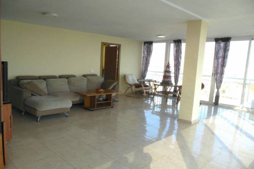 Alicante,Alicante,España,3 Bedrooms Bedrooms,2 BathroomsBathrooms,Pisos,14206