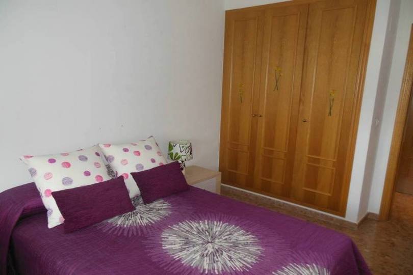Alicante,Alicante,España,3 Bedrooms Bedrooms,2 BathroomsBathrooms,Pisos,14210