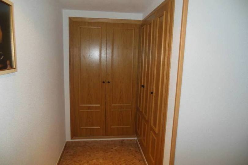 Alicante,Alicante,España,3 Bedrooms Bedrooms,2 BathroomsBathrooms,Pisos,14210