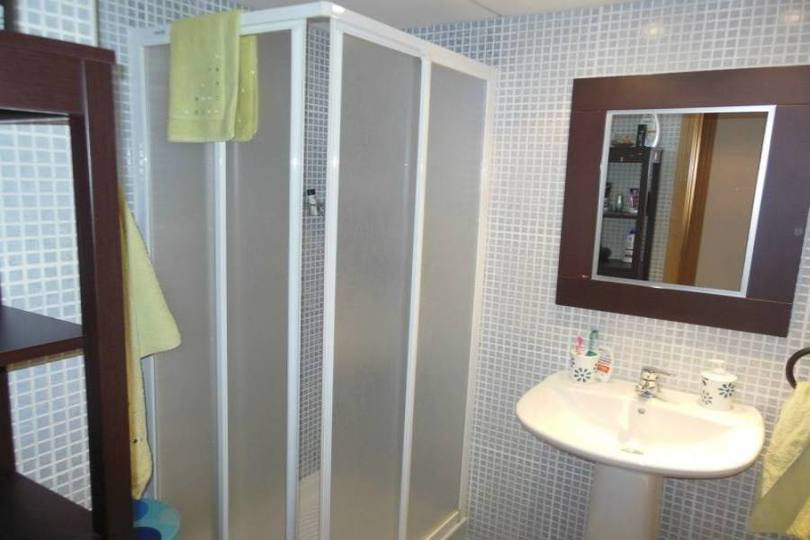 Alicante,Alicante,España,3 Bedrooms Bedrooms,2 BathroomsBathrooms,Pisos,14210