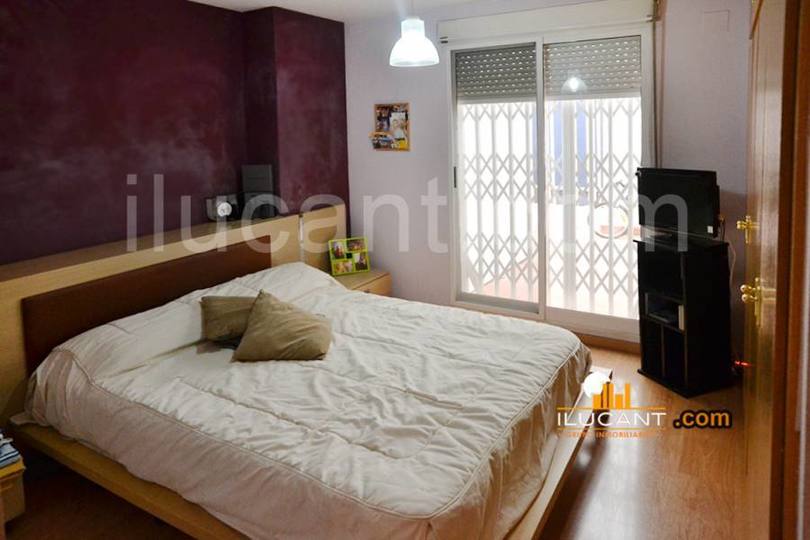 Alicante,Alicante,España,2 Bedrooms Bedrooms,1 BañoBathrooms,Pisos,14227