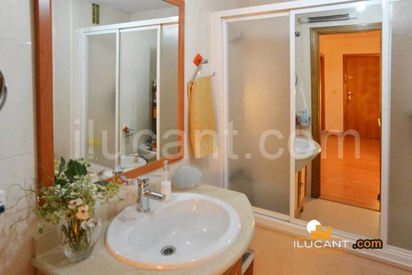 Alicante,Alicante,España,2 Bedrooms Bedrooms,1 BañoBathrooms,Pisos,14227