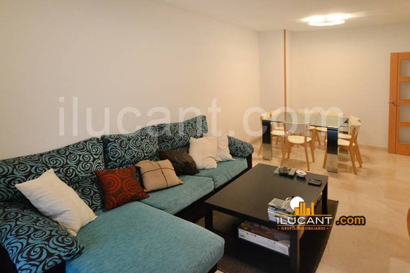 Alicante,Alicante,España,3 Bedrooms Bedrooms,2 BathroomsBathrooms,Pisos,14228