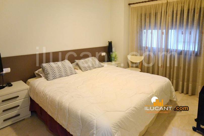 Alicante,Alicante,España,3 Bedrooms Bedrooms,2 BathroomsBathrooms,Pisos,14228