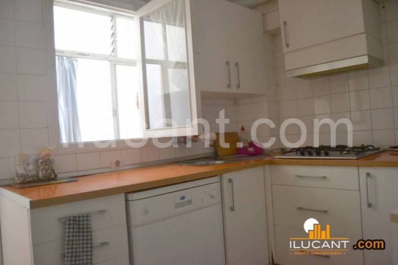 Alicante,Alicante,España,3 Bedrooms Bedrooms,1 BañoBathrooms,Pisos,14248