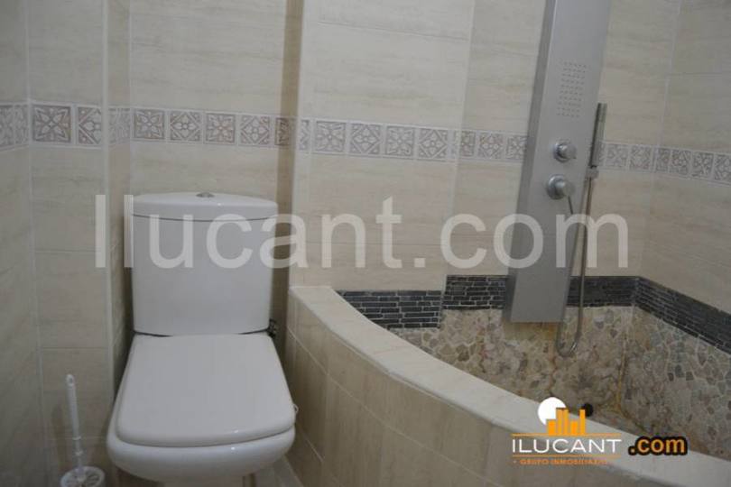 Alicante,Alicante,España,3 Bedrooms Bedrooms,1 BañoBathrooms,Pisos,14248