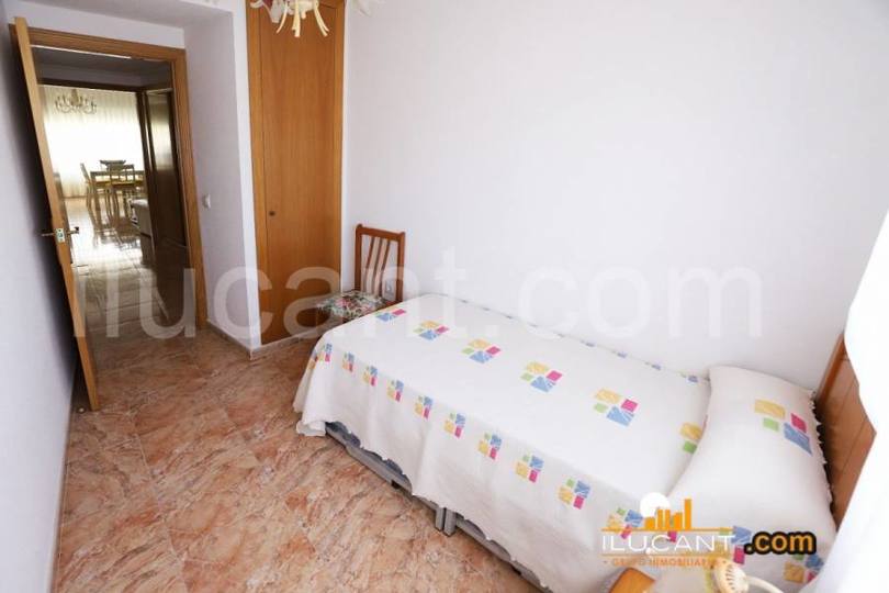 Alicante,Alicante,España,2 Bedrooms Bedrooms,1 BañoBathrooms,Pisos,14250