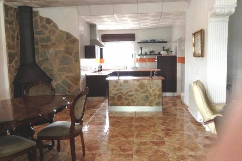 Villena,Alicante,España,5 Habitaciones Habitaciones,2 BañosBaños,Fincas-Villas,2171