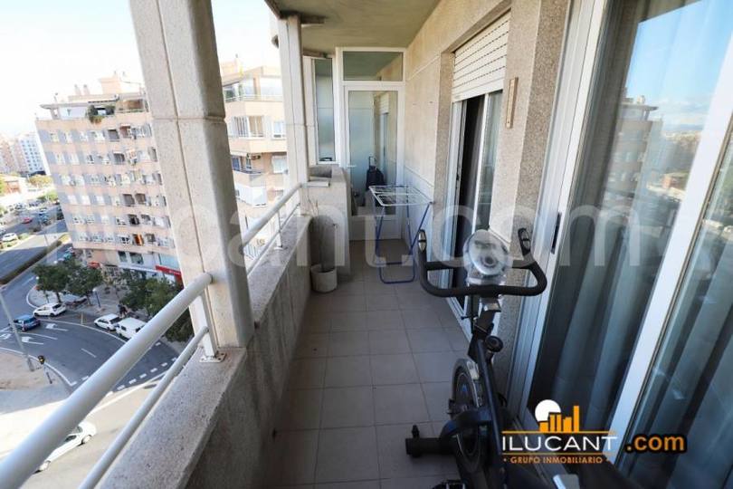 Alicante,Alicante,España,5 Bedrooms Bedrooms,2 BathroomsBathrooms,Pisos,14251