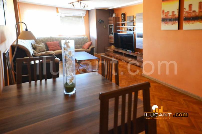 Alicante,Alicante,España,3 Bedrooms Bedrooms,2 BathroomsBathrooms,Pisos,14271