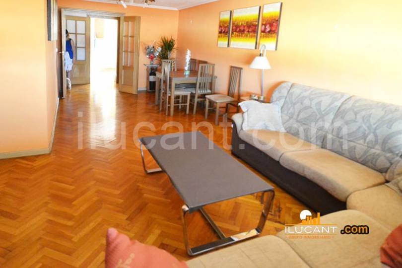 Alicante,Alicante,España,3 Bedrooms Bedrooms,2 BathroomsBathrooms,Pisos,14271