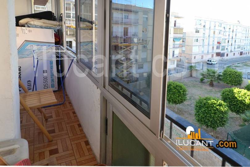 Alicante,Alicante,España,3 Bedrooms Bedrooms,1 BañoBathrooms,Pisos,14272