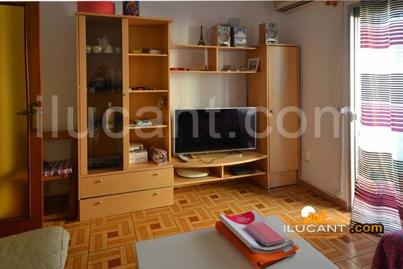 Alicante,Alicante,España,3 Bedrooms Bedrooms,1 BañoBathrooms,Pisos,14272