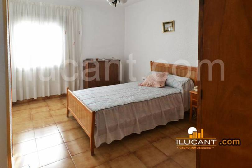 Villafranqueza,Alicante,España,3 Bedrooms Bedrooms,1 BañoBathrooms,Pisos,14273