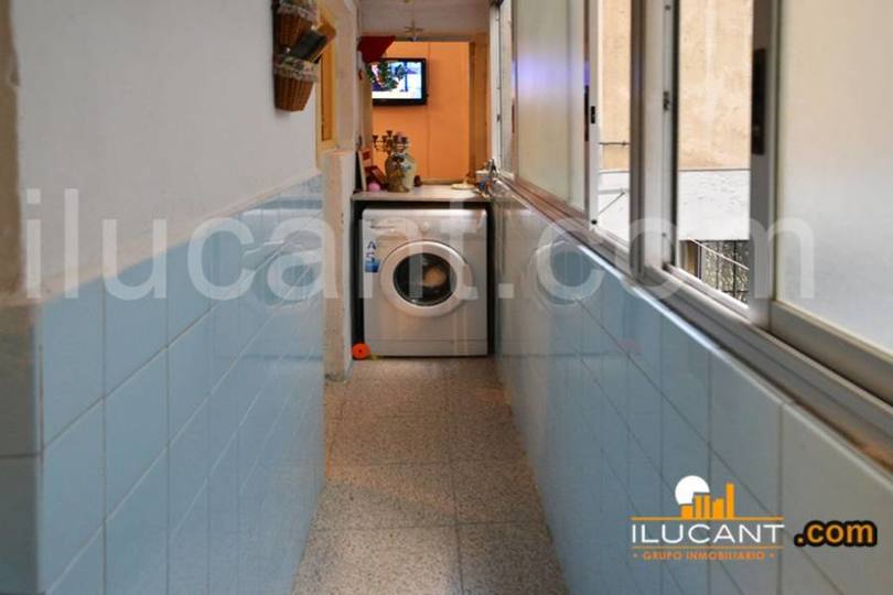 Alicante,Alicante,España,3 Bedrooms Bedrooms,1 BañoBathrooms,Pisos,14274