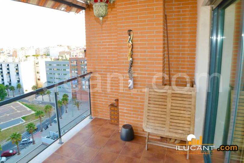 Alicante,Alicante,España,3 Bedrooms Bedrooms,2 BathroomsBathrooms,Pisos,14276