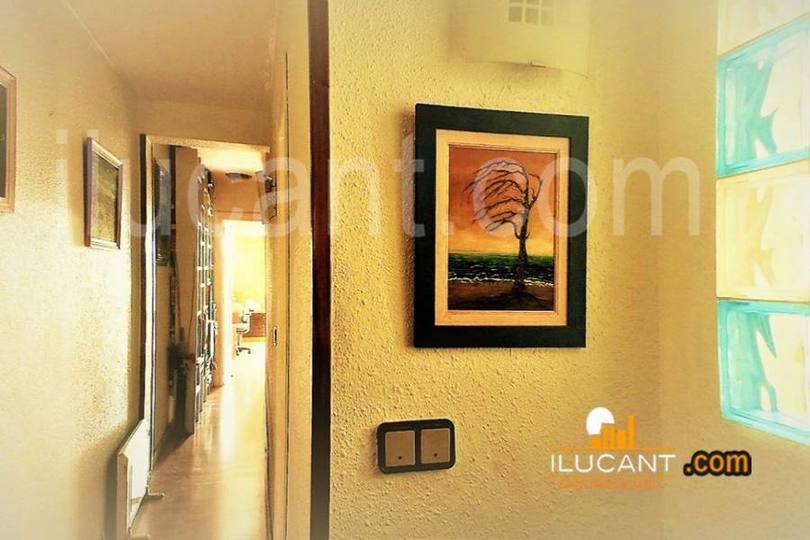 Alicante,Alicante,España,4 Bedrooms Bedrooms,2 BathroomsBathrooms,Pisos,14280