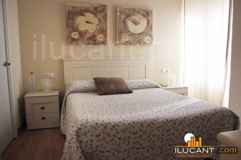 Alicante,Alicante,España,3 Bedrooms Bedrooms,2 BathroomsBathrooms,Pisos,14282