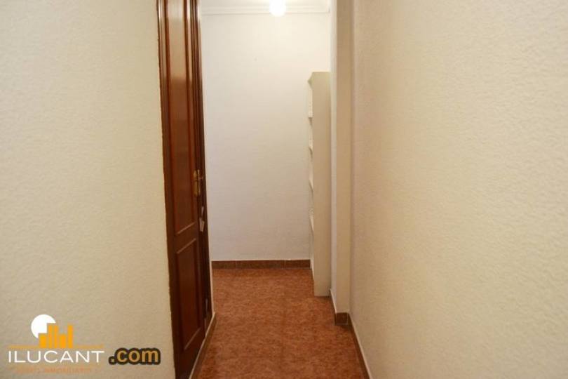 Alicante,Alicante,España,3 Bedrooms Bedrooms,2 BathroomsBathrooms,Pisos,14299