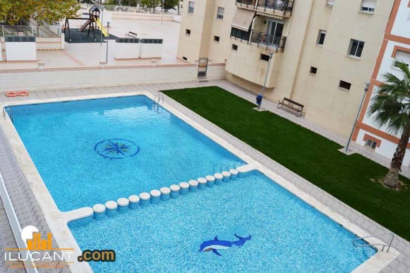 Alicante,Alicante,España,3 Bedrooms Bedrooms,2 BathroomsBathrooms,Pisos,14305