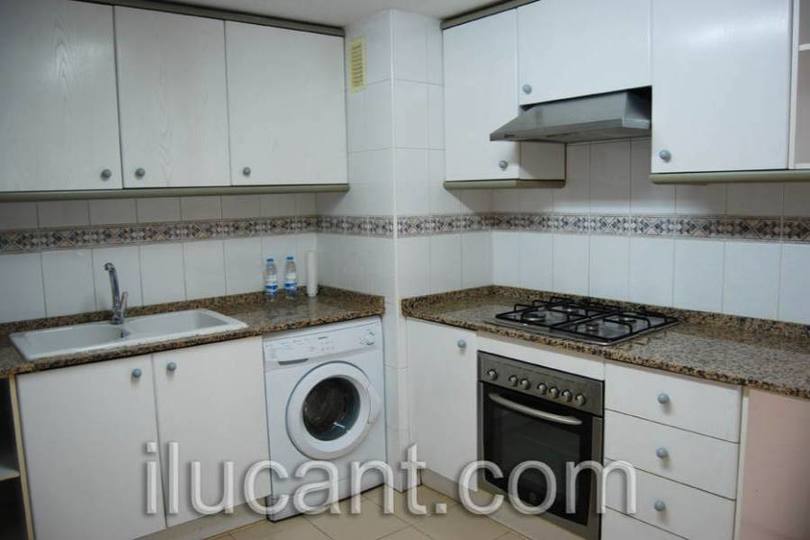 Alicante,Alicante,España,3 Bedrooms Bedrooms,2 BathroomsBathrooms,Pisos,14318