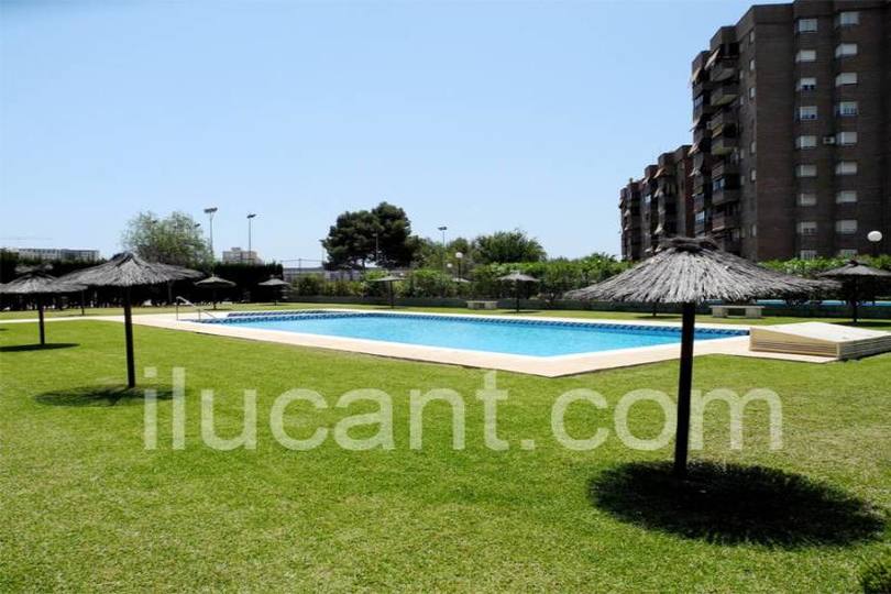 Alicante,Alicante,España,3 Bedrooms Bedrooms,2 BathroomsBathrooms,Pisos,14321