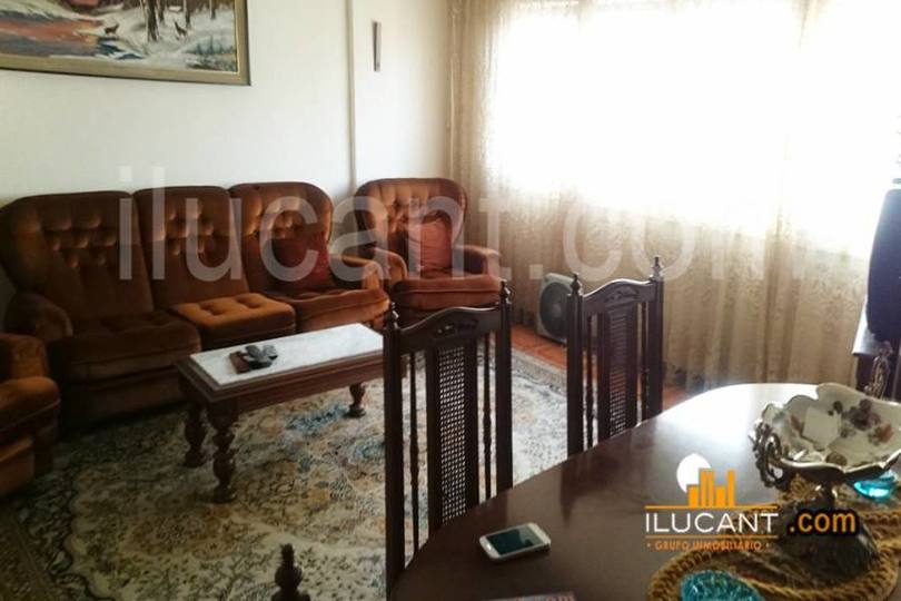 Alicante,Alicante,España,4 Bedrooms Bedrooms,2 BathroomsBathrooms,Pisos,14329