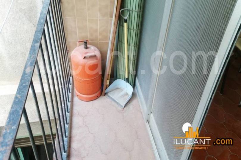 Alicante,Alicante,España,4 Bedrooms Bedrooms,2 BathroomsBathrooms,Pisos,14329