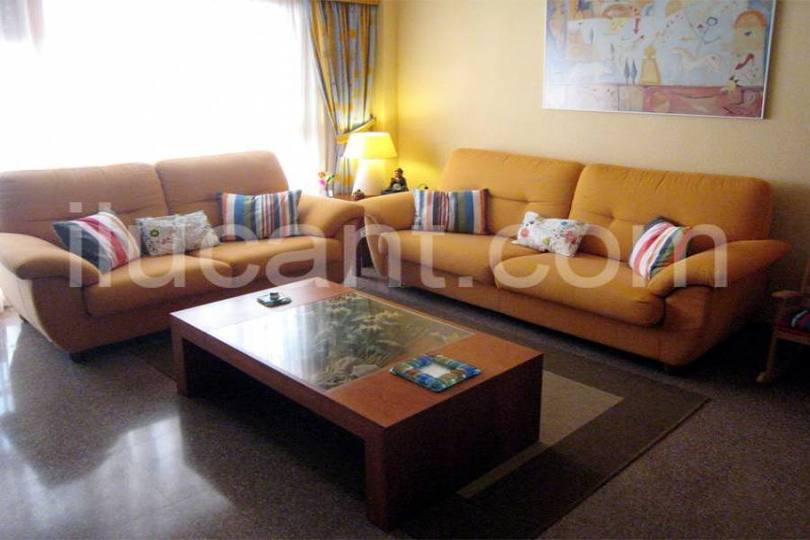 Alicante,Alicante,España,4 Bedrooms Bedrooms,2 BathroomsBathrooms,Pisos,14336