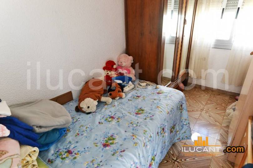 Alicante,Alicante,España,3 Bedrooms Bedrooms,1 BañoBathrooms,Pisos,14340