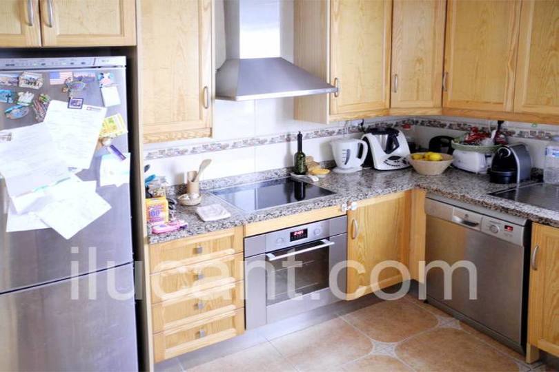 Alicante, Alicante, España, 3 Bedrooms Bedrooms, ,2 BathroomsBathrooms,Pisos,Venta,14343