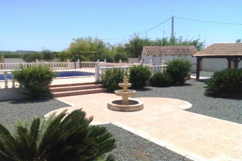 Orihuela,Alicante,España,3 Habitaciones Habitaciones,3 BañosBaños,Fincas-Villas,2182