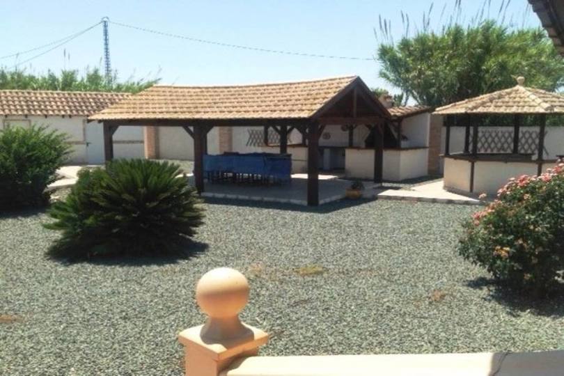 Orihuela,Alicante,España,3 Habitaciones Habitaciones,3 BañosBaños,Fincas-Villas,2182
