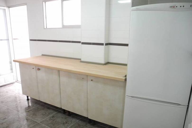 Alicante,Alicante,España,3 Bedrooms Bedrooms,2 BathroomsBathrooms,Pisos,14362