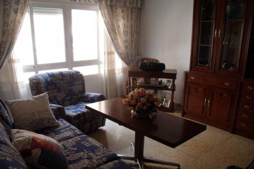 Alicante,Alicante,España,3 Bedrooms Bedrooms,1 BañoBathrooms,Pisos,14366